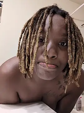 only liyah online show from October 27, 5:25 am