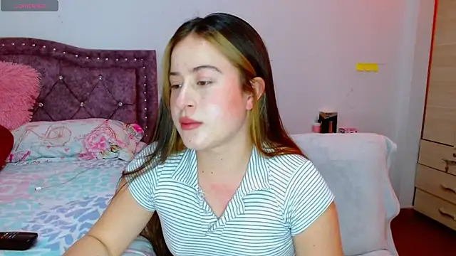 Hanssel tess online show from December 2, 7:38 pm