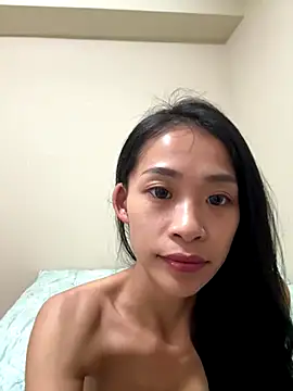 tw-EnEnMimi online show from October 10, 2:44 pm
