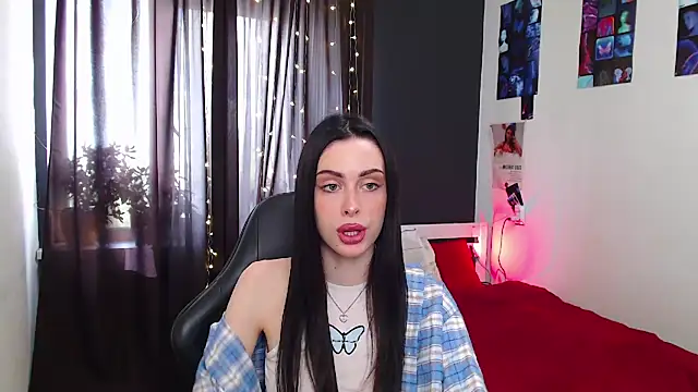 ariel is on vacation online show from October 20, 9:12 am