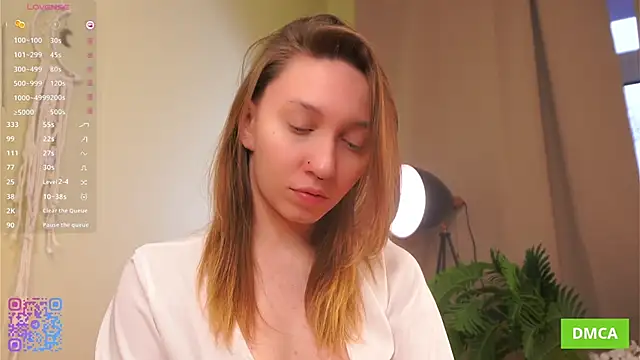 JohnetteConstine online show from November 4, 5:23 am