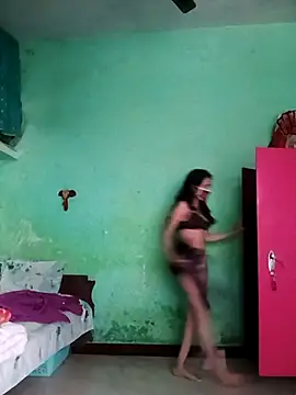 Hornyme18 online show from January 11, 6:07 am