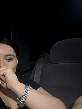 Snapshot of tiffanyxoxo515 chatting on October 22, 10:31 am tiffanyxoxo515 online show from October 22, 10:31 am