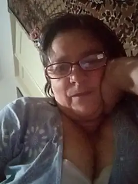 MilaCold5443 online show from December 5, 8:32 pm