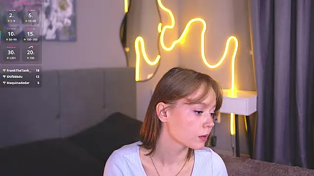 lorapalmerry online show from October 27, 3:29 pm