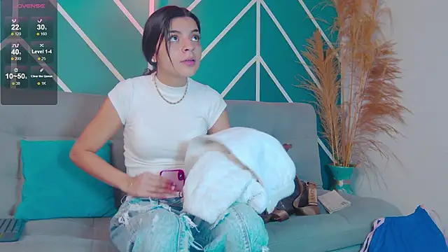 Aranzza Ross online show from January 9, 12:31 pm