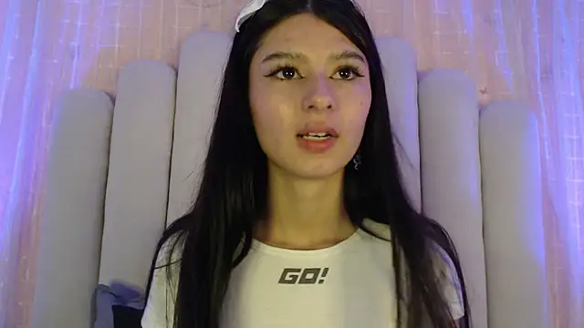 SweetRenata  online show from December 20, 12:31 pm