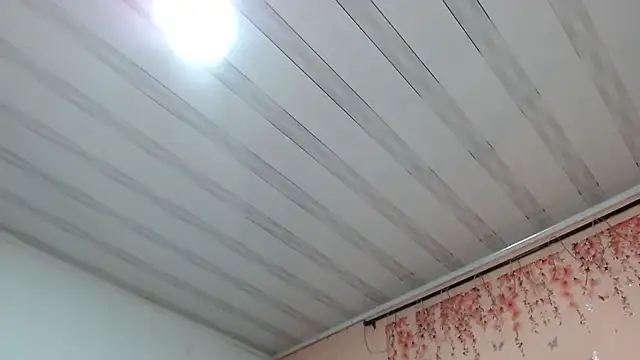 SweetRenata  online show from October 27, 11:17 am