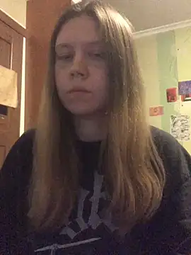 LunaVirelle online show from November 9, 5:31 pm