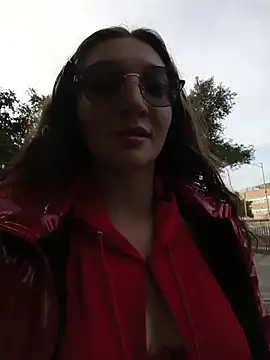 Lucy colee online show from February 14, 9:50 pm