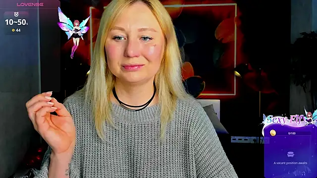 scent  of woman online show from April 17, 1:30 am