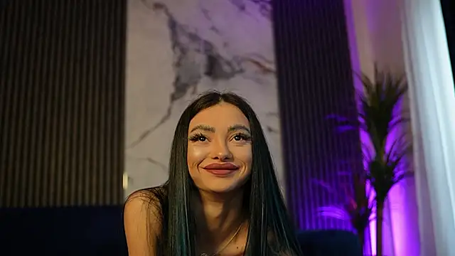 RachelRavee online show from April 22, 4:31 am