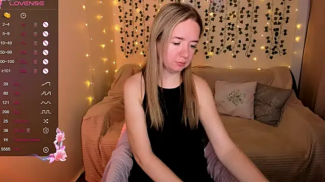 Evaa Braunn online show from November 7, 2:39 am