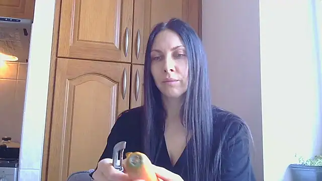 Olivarra online show from March 4, 8:10 am