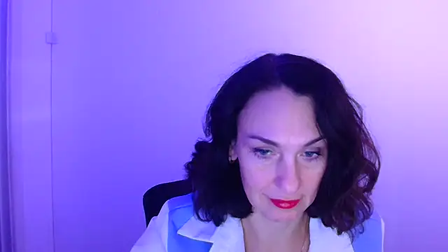 Rosie Rosee online show from November 16, 9:32 am