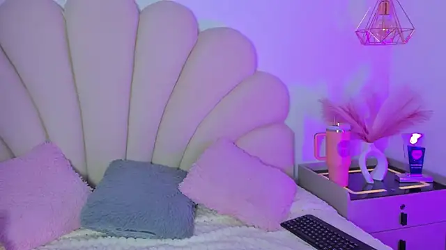 Alyss Sweet online show from October 24, 12:23 pm