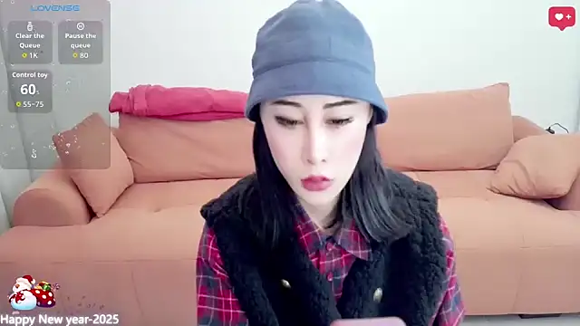 YUEYUEBB-2025 online show from October 21, 9:46 am