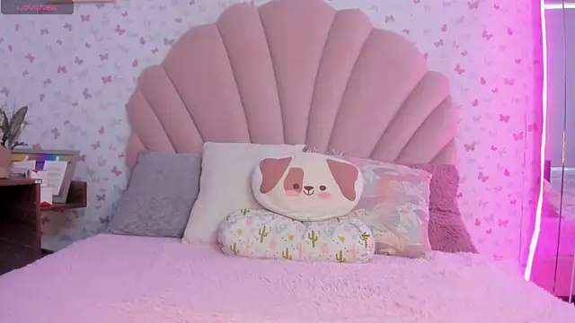 Lizz39 online show from November 29, 7:40 pm