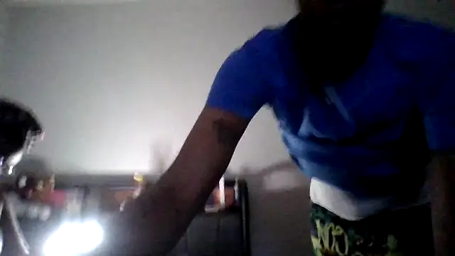 dezzidavill online show from May 9, 2:35 am