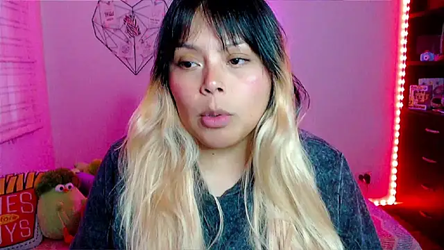 EllieMoonX online show from March 9, 11:08 pm