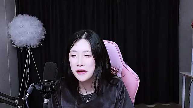 MISA 02 online show from November 3, 12:42 pm