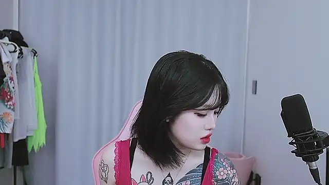 MISA 02 online show from April 8, 4:47 am