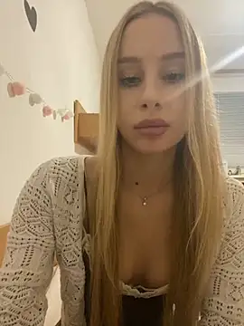 RemyStyles online show from November 27, 10:45 pm