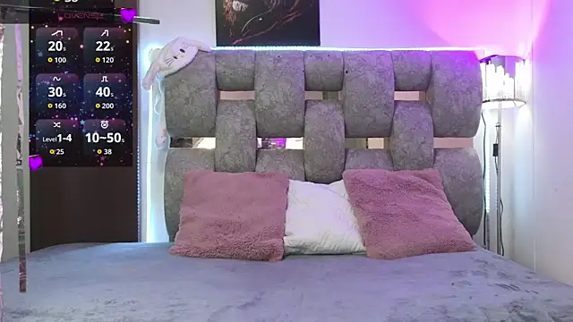 alix kitty online show from March 21, 10:04 pm