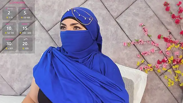  naylaa  online show from April 9, 3:31 am