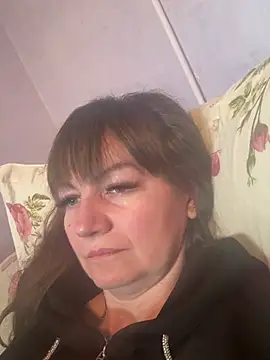 Butterfly8385 online show from April 5, 8:57 am