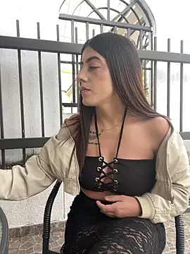 ElectraPink  online show from March 4, 2:12 pm