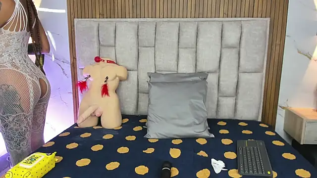 Sassha ferrer online show from December 20, 7:07 pm