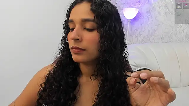 Belindamuller online show from February 15, 3:00 pm