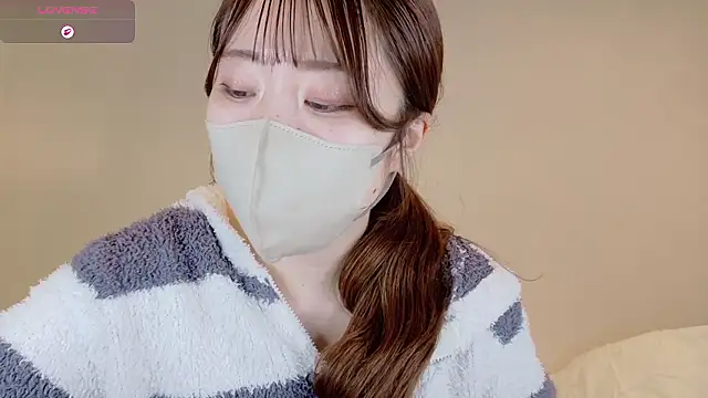 yura ra ra online show from June 3, 2:07 pm