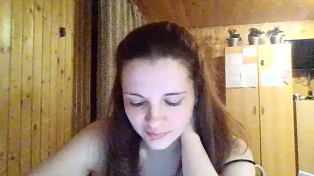 AmeliieLaFleur online show from April 8, 7:05 pm