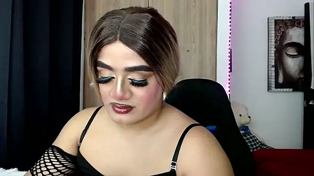 Sofiabigcock22 online show from February 3, 6:56 pm