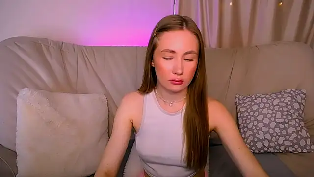 EllyColins online show from March 31, 3:06 am