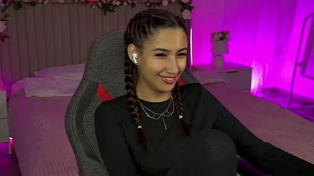 RebeckaThornton online show from November 19, 6:08 pm