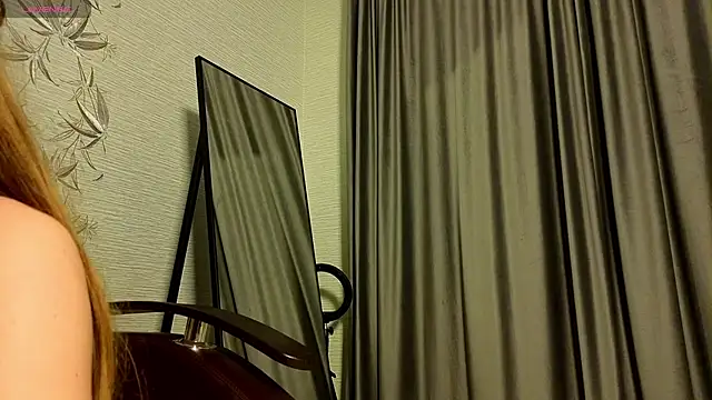 MissPompadure online show from February 23, 11:26 pm