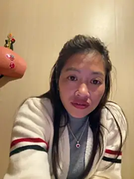 -Paige- online show from March 6, 11:49 am