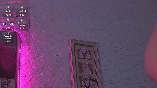 ArielFoxy online show from December 15, 8:14 pm