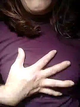 YiyinLy online show from November 19, 9:37 pm