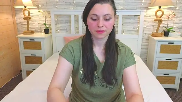 Soft Lilly online show from May 5, 5:43 am