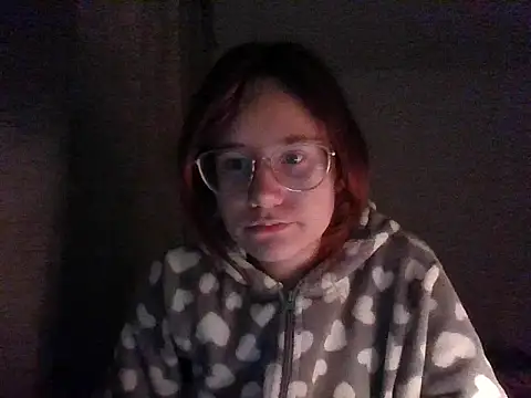 LuckySLove online show from January 13, 6:34 pm