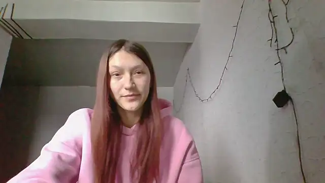 luna tt online show from February 12, 11:23 am