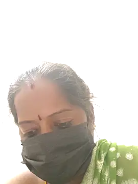 Tamil Ponnu Riya online show from May 20, 5:10 pm