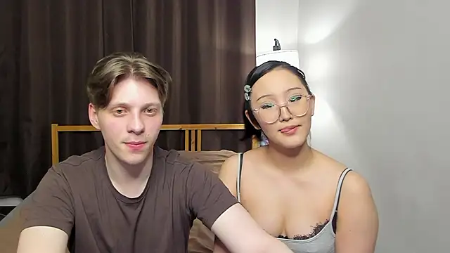 Blossomandbee online show from March 26, 11:06 pm