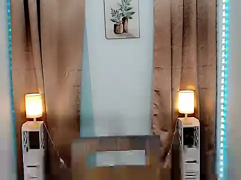 littleredbunny27 online show from January 16, 5:47 am