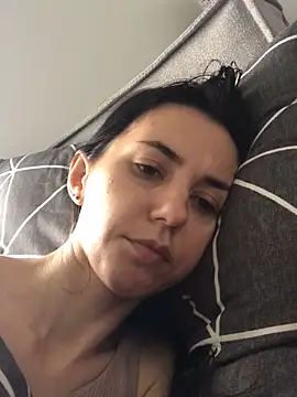 oliviya mur online show from October 17, 10:40 am