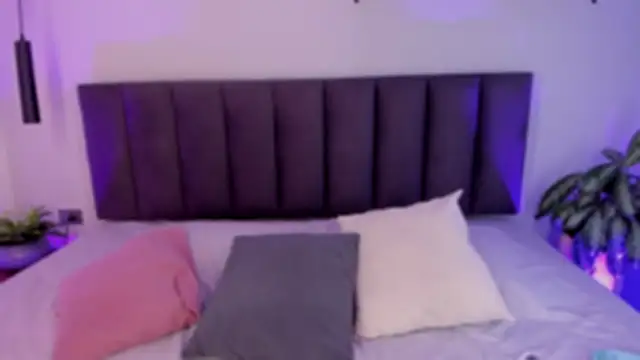 AilanaCortes online show from March 17, 12:31 pm